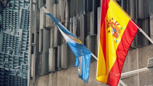 Banderas de Argentina y España - Sputnik Mundo