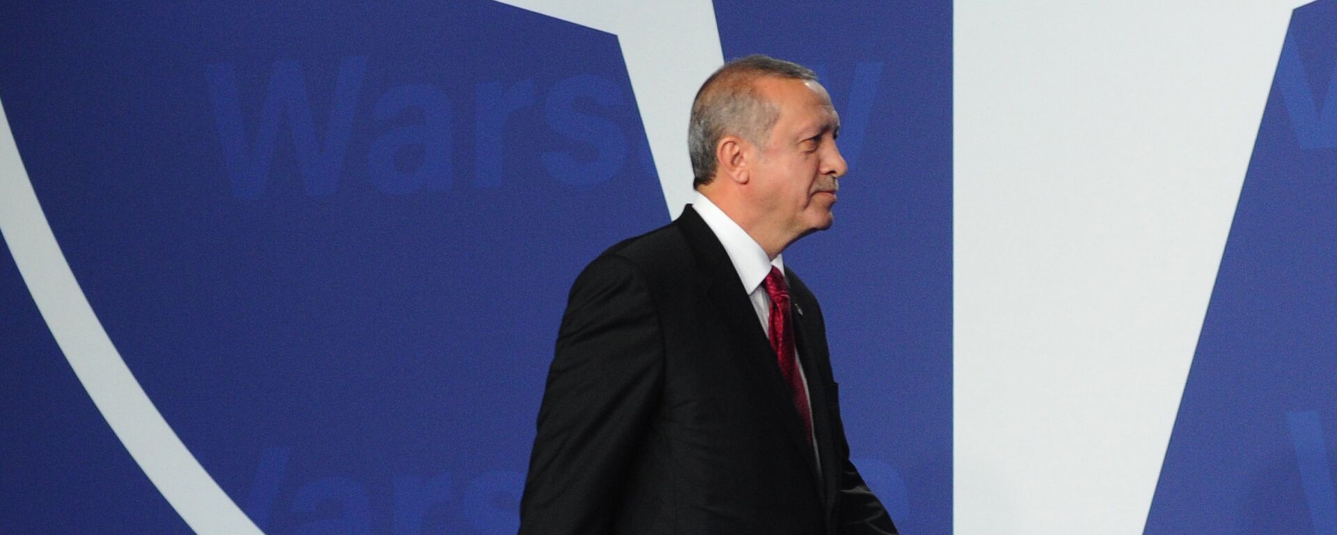 Recep Tayyip Erdogan, presidente de Turquía, en la cumbre de la OTAN en Varsovia (archivo) - Sputnik Mundo, 1920, 29.06.2022
