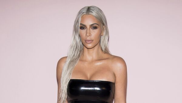 Kim Kardashian, celebridad estadounidense - Sputnik Mundo