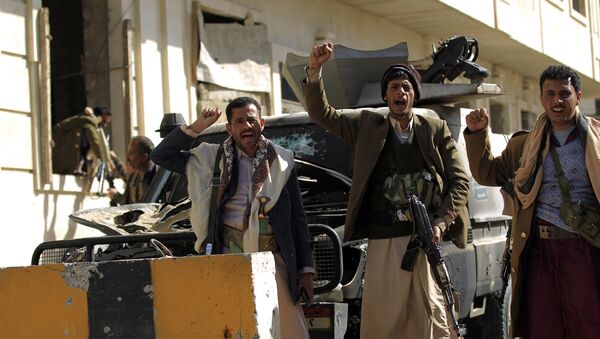 Los rebeldes hutíes en Yemen - Sputnik Mundo