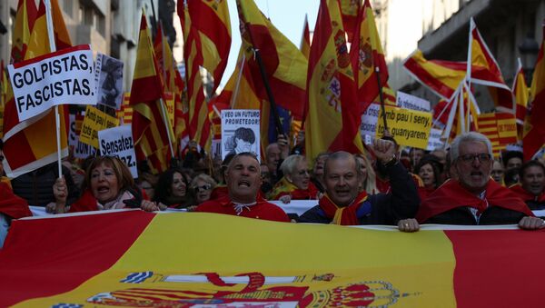 Manifestación contra la independencia en Barcelona - Sputnik Mundo
