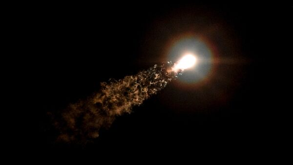 Lanzamiento del cohete Soyuz MS-05 (ilustración) - Sputnik Mundo