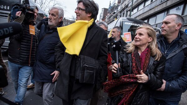 Carles Puigdemont, el expresidente del Gobierno catalán, en Bruselas - Sputnik Mundo
