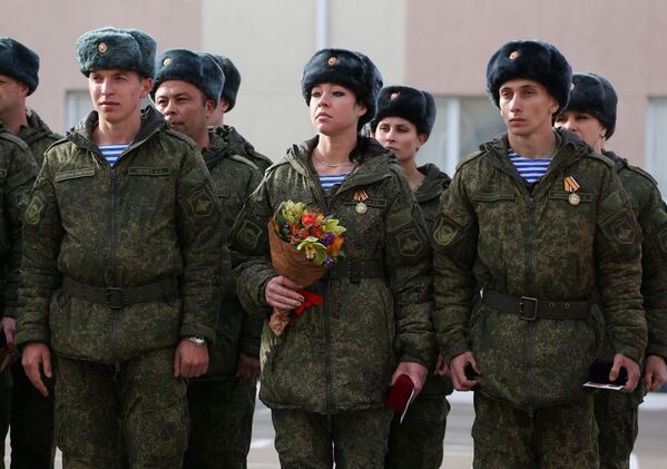 Los 'ángeles' rusos: la unidad médica especial de Rusia regresa de Siria - Sputnik Mundo