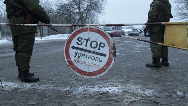 Un puesto de control en la región de Donetsk (archivo) - Sputnik Mundo