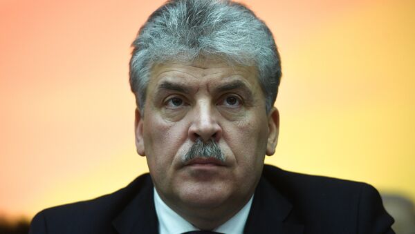 Pável Grudinin,el candidato del Partido Comunista ruso para las elecciones presidenciales de 2018 - Sputnik Mundo