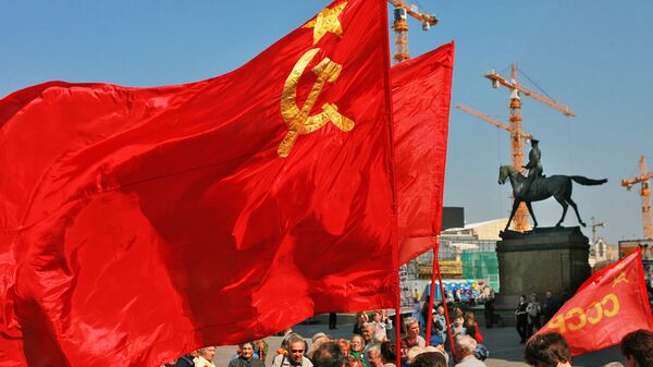 La bandera de la URSS (archivo) - Sputnik Mundo