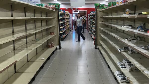 Un supermercado vacío en Venezuela - Sputnik Mundo