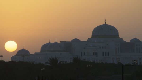 Abu-Dabi, capital de Emiratos Árabes Unidos - Sputnik Mundo