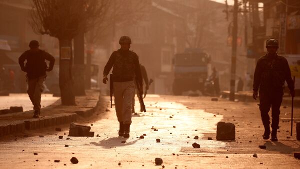 Policía india en Cachemira - Sputnik Mundo