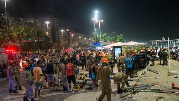 Accidente de tráfico en Rio de Janeiro, Brasil - Sputnik Mundo