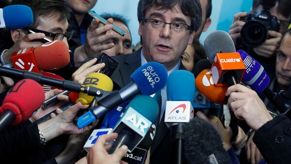 Carles Puigdemont, el expresidente del gobierno de Cataluña - Sputnik Mundo