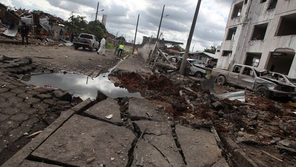 Consecuencias del atentado ocurrido cerca de una estación policial en Ecuador - Sputnik Mundo