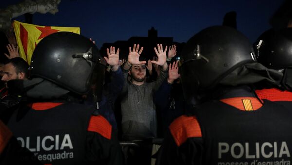 La policía catalana, Mossos d'Esquadra - Sputnik Mundo