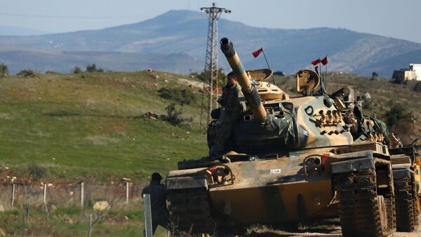 Tanque turco en el norte de Siria - Sputnik Mundo
