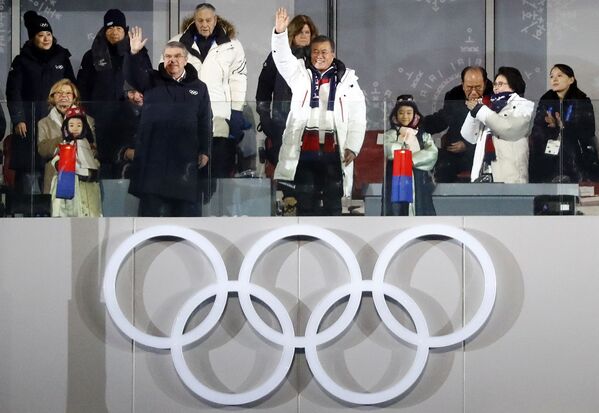 La espectacular inauguración de los JJOO en Pyeongchang - Sputnik Mundo