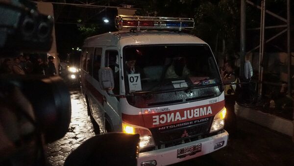 Ambulancia en Indonesia (archivo) - Sputnik Mundo
