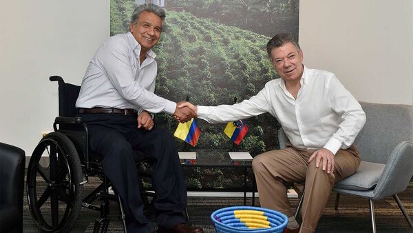 La reunión entre el presidente de Ecuador Lenín Moreno y el presidente de Colombia Juan Manuel Santos - Sputnik Mundo
