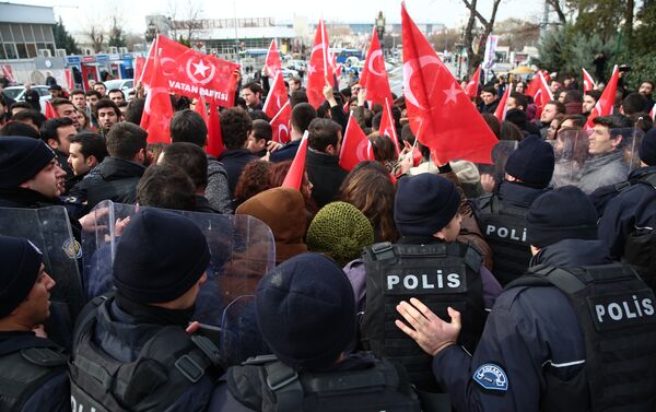 Manifestantes anti-EEUU en Ankara, Turquía - Sputnik Mundo