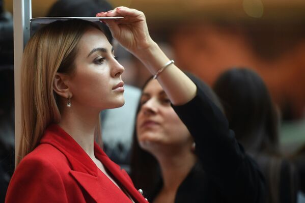 Bellezas que quitan el hipo: ¿quién es la mujer más hermosa de Rusia? - Sputnik Mundo