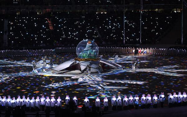 La impresionante ceremonia de clausura de los JJOO de Invierno de Pyeongchang - Sputnik Mundo