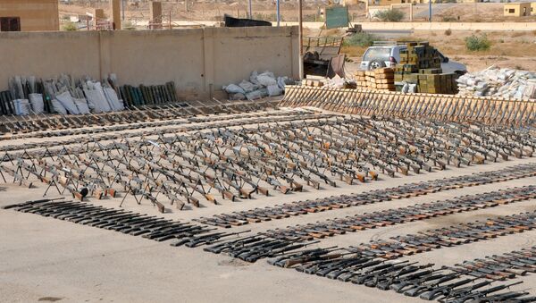 Armas arrebatadas a Daesh por el Ejército sirio (archivo) - Sputnik Mundo