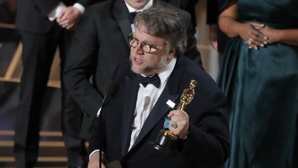 Guillermo del Toro, director de cine mexicano, durante los Oscar - Sputnik Mundo