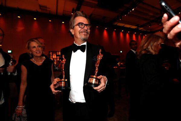 Los mejores momentos de la 90 ceremonia de entrega de los Oscar - Sputnik Mundo