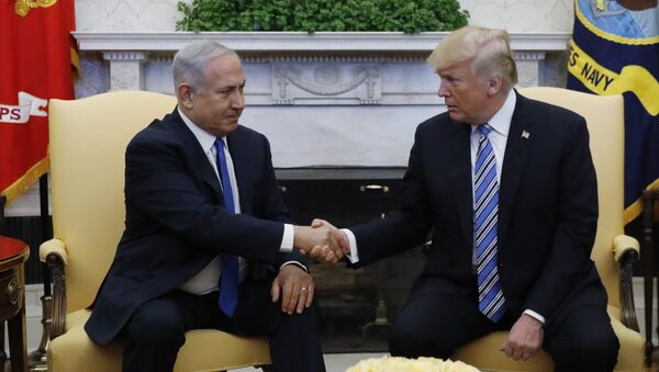El primer ministro de Israel, Benjamin Netanyahu, y presidente de EEUU, Donald Trump - Sputnik Mundo
