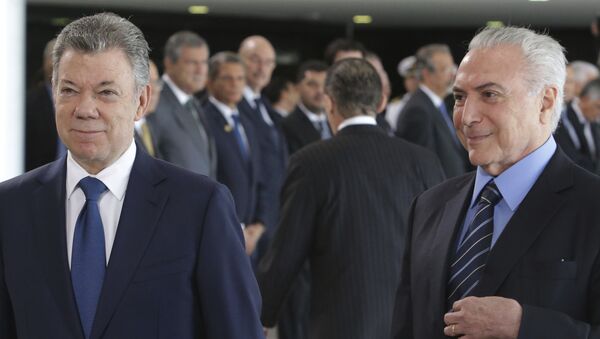 El presidente de Colombia, Juan Manuel Santos, y el presidente de Brasil, Michel Temer - Sputnik Mundo