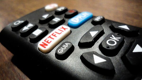 Un control remoto con botón de Netflix - Sputnik Mundo