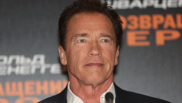 Arnold Schwarzenegger, actor austriaco-estadounidense - Sputnik Mundo