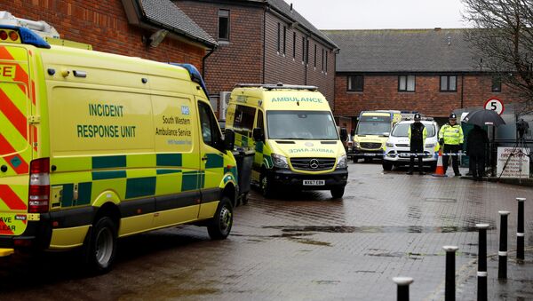 Servicios de emergencia en el lugar del envenenamiento de Skripal en Salisbury, Reino Unido - Sputnik Mundo