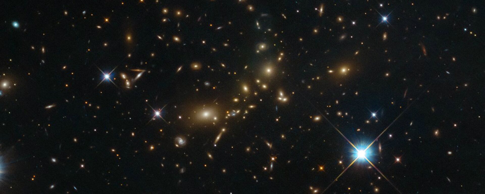 Cúmulo de galaxias PLCK G308.3-20.2 - Sputnik Mundo, 1920, 10.10.2021