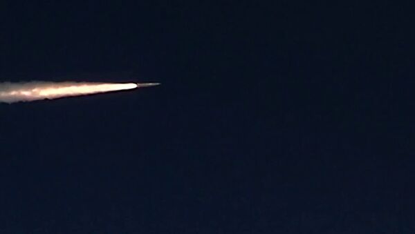 Un misil (imagen ilustrativa) - Sputnik Mundo
