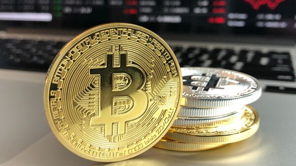 Bitcoin, moneda criptográfica - Sputnik Mundo