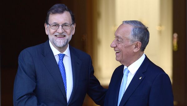 El presidente del Gobierno español, Mariano Rajoy y el presidente de la República de Portugal, Marcelo Rebelo de Sousa - Sputnik Mundo