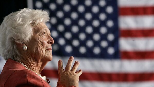 Barbara Bush, esposa del 41º presidente de EEUU, George Bush (archivo) - Sputnik Mundo