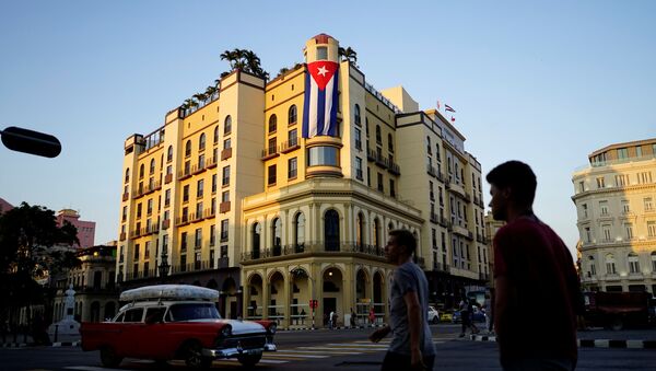 Bandera de Cuba en la Habana - Sputnik Mundo