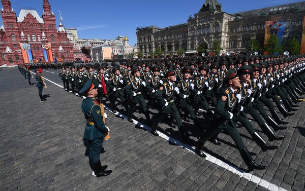 Desfile del Día de la Victoria en la Plaza Roja, Moscú, Rusia - Sputnik Mundo