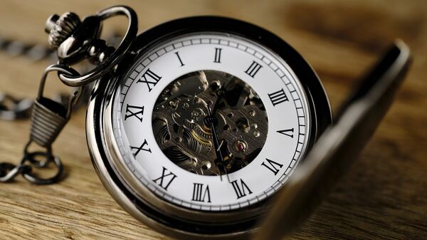 Un reloj (imagen referencial) - Sputnik Mundo