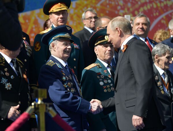 Entre la guerra y la paz: las imágenes más emocionantes de la semana - Sputnik Mundo