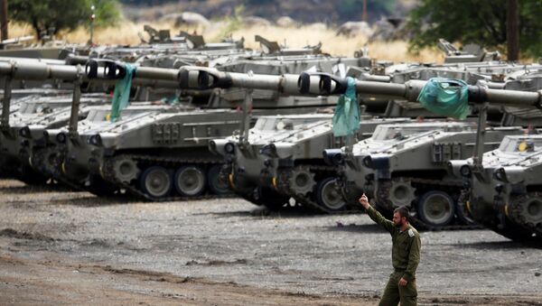 Tanques israelíes en los Altos del Golán - Sputnik Mundo