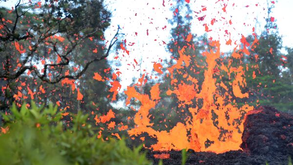 Erupción volcánica en Hawái - Sputnik Mundo
