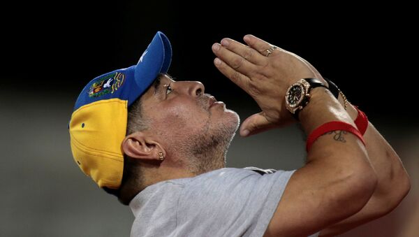 Diego Maradona, el legendario futbolista argentino - Sputnik Mundo