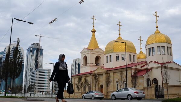 Una iglesia cristiana en la capital de Chechenia - Sputnik Mundo