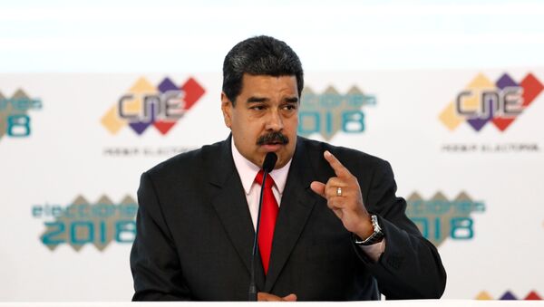 Nicolás Maduro recibe credenciales como presidente reelecto de Venezuela - Sputnik Mundo