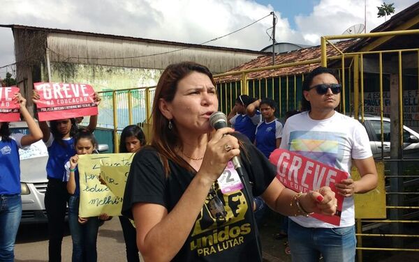 La sindicalista Silvia Letícia, del gremio de trabajadores de la Educación Pública del Estado brasileño de Pará - Sputnik Mundo