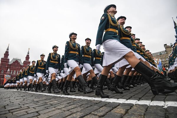 Ensayo general del Desfile de la Victoria en la Plaza Roja de Moscú. - Sputnik Mundo