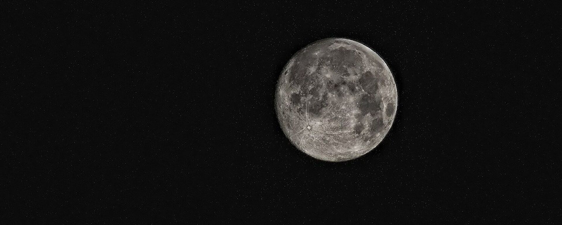La Luna (imagen referencial) - Sputnik Mundo, 1920, 17.03.2021